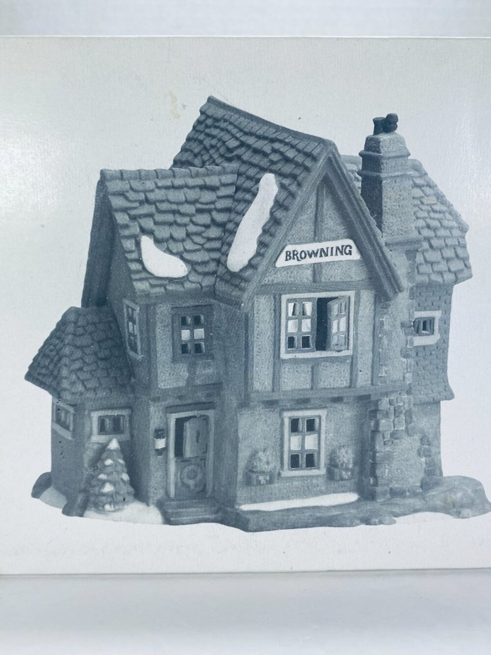VNTG Dept 56 Browning Cottage #58246 Dickens Village 1994, Retired, Light, Box